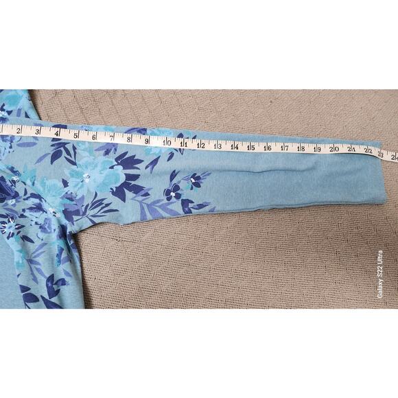 Cj Banks VTG Light Blue, Dark Blue  Long Sleeve Floral T Shirt Womens Size Small - Picture 11 of 11